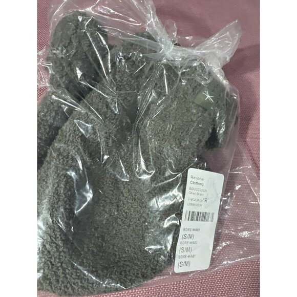 Barefoot Dreams CozyChic Ribbed Beanie in Olive Branch Small/Medium New Womens - Picture 4 of 7